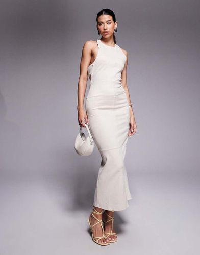 Robe mi-longue en sudine avec drap dans le dos - Crme - Asos Design - Modalova