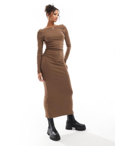 Robe mi-longue fronce sur le ct  manches longues - Marron - Asos Design - Modalova