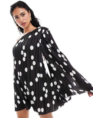 Robe plissée courte et asymétrique à pois - Noir et blanc - Asos Design - Modalova