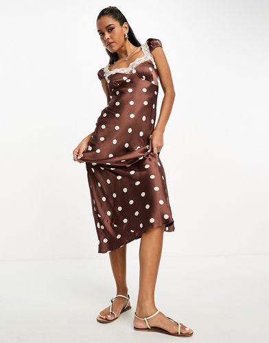 Robe rétro mi-longue en satin à pois et bordures dentelle - Chocolat - Asos Design - Modalova