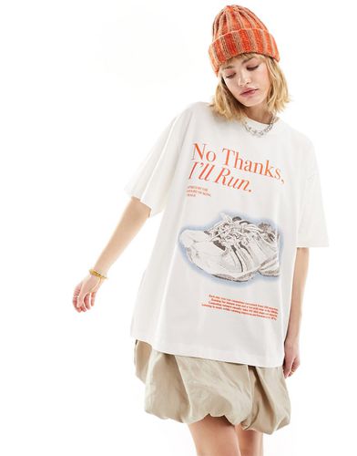T-shirt coupe boyfriend à imprimé bien-être - Crème - Asos Design - Modalova
