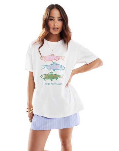 T-shirt oversize à imprimé sardines Lisbon - Ivoire - Asos Design - Modalova