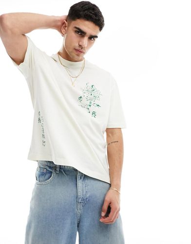 T-shirt oversize avec imprimés fleurs placés - Blanc cassé - Asos Design - Modalova