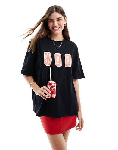 T-shirt oversize épais avec motif cannettes de Coca Cola sous licence - Asos Design - Modalova