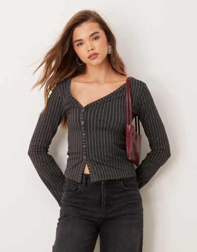 Top boutonné asymétrique - Gris à fines rayures - Asos Design - Modalova