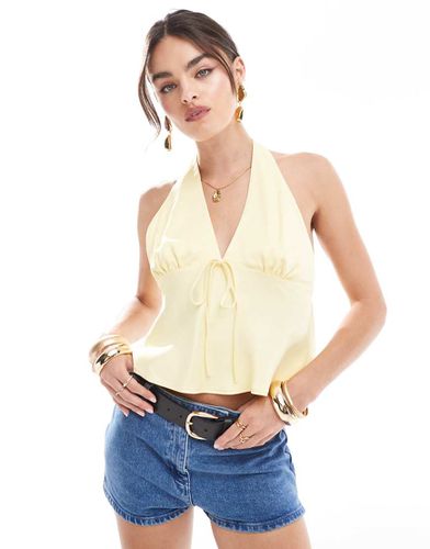 Top dos nu en satin coupé en biais - Babeurre - Asos Design - Modalova