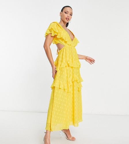 ASOS DESIGN Tall - Robe mi-longue en plumetis à volants étagés avec empiècement en dentelle et dos ouvert - Asos Tall - Modalova