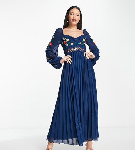 ASOS DESIGN Tall - Robe plissée mi-longue à manches longues avec ornements et empiècement en dentelle - Asos Tall - Modalova