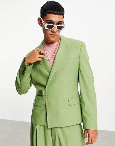 Veste de costume courte en sergé avec sangle de style utilitaire - Kaki - Asos Design - Modalova