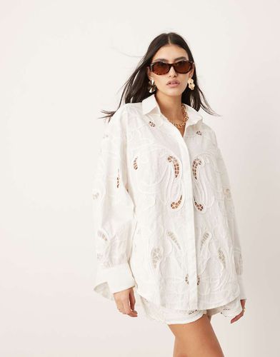 Chemise d'ensemble oversize à broderies ajourées - Asos Edition - Modalova