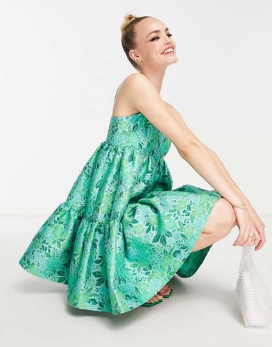 Robe courte trapèze à fines bretelles et taille empire en jacquard fleuri - Asos Edition - Modalova