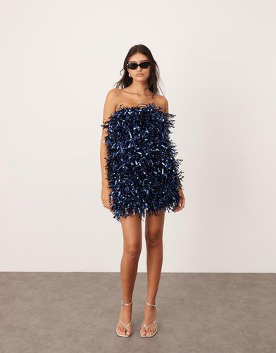 Robe bandeau courte à sequins avec franges - Bleu marine - Asos Edition - Modalova