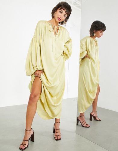 Robe longue oversize à manches ballon - Olive - ASOS EDITION - Modalova