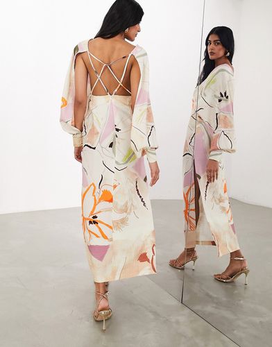 Robe longue à bretelles et imprimé floral artistique - Taupe - Asos Edition - Modalova