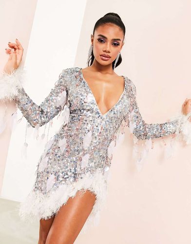 Robe à sequins courte et asymétrique avec décolleté plongeant et plumes synthétiques - Argenté - Asos Luxe - Modalova