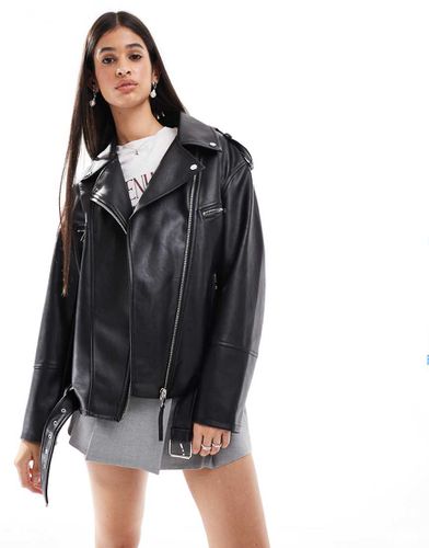 Blouson style motard oversize en similicuir - Bershka - Modalova