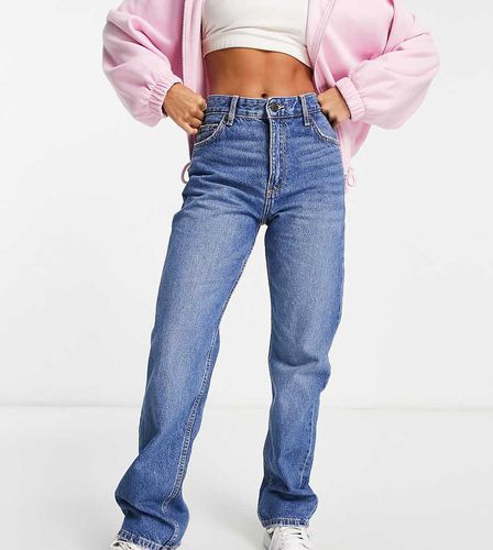 Petite - Jean droit - moyen - Bershka - Modalova