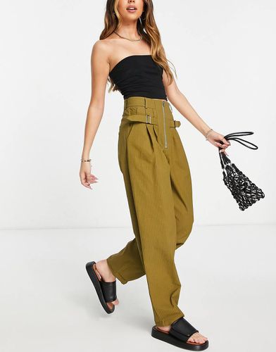 Pantalon carotte à taille haute - Olive - Ghospell - Modalova