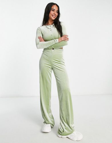 Pantalon d'ensemble ajusté en velours stretch à taille en V - Vert sauge - Daisy Street - Modalova