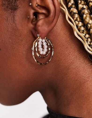 Créoles triples avec perles - Designb London - Modalova