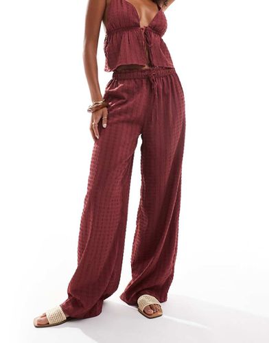 Exclusivité - Pantalon de plage d'ensemble large texturé - Rouge cerise - Esmée - Modalova