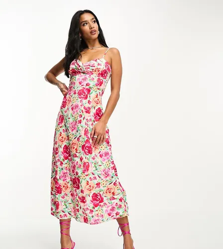 Robe nuisette mi-longue à fleurs - et rouge - Forever New Petite - Modalova