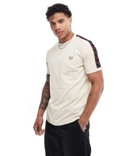 T-shirt à bande contrastante - Beige clair - Fred Perry - Modalova