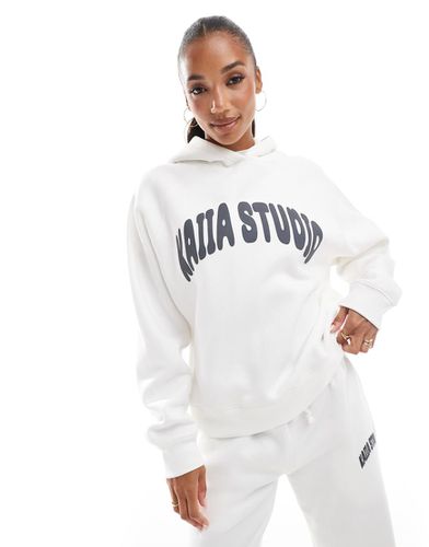 Studio - Sweat à capuche d'ensemble oversize avec logo - Écru - Kaiia - Modalova