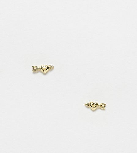 Boucles d'oreilles caur transpercé d'une flèche en plaqué or - Kingsley Ryan - Modalova