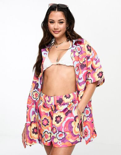 Chemise de plage oversize en lin à imprimé fleurs - Dégradé teint - Kulani Kinis - Modalova