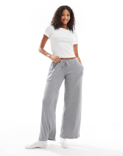 Pantalon de pyjama confort coupe baggy en tissu côtelé rayé - Hollister - Modalova