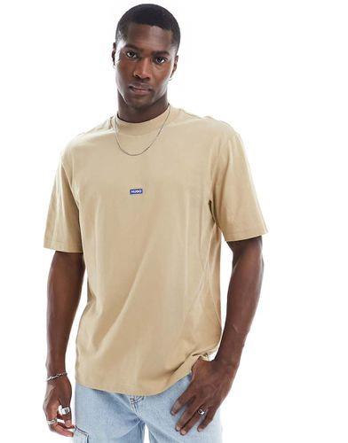 T-shirt décontracté - Beige - Hugo Blue - Modalova