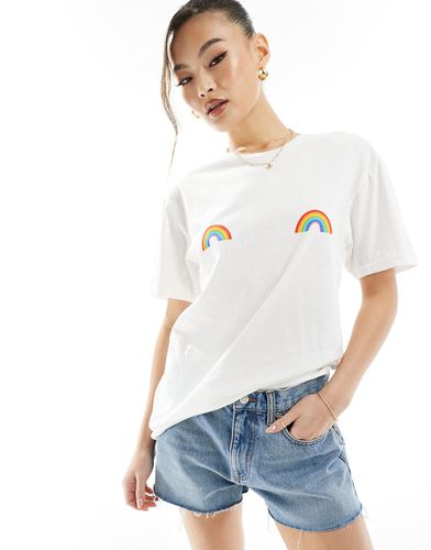 T-shirt à motif arc-en-ciel - In The Style - Modalova