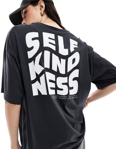 T-shirt coupe boyfriend avec imprimé Self Kindness au dos - foncé - Only - Modalova