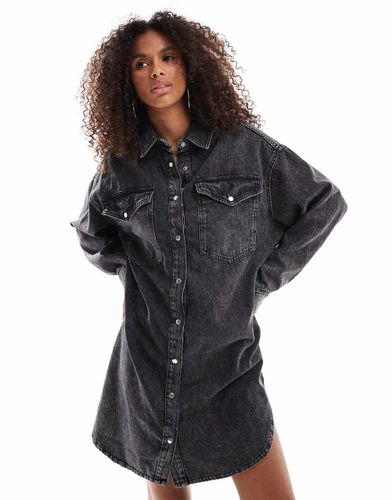 Robe chemise courte oversize en denim - délavé - Only - Modalova