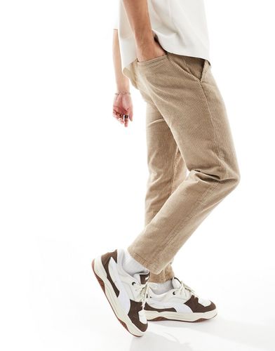 Pantalon fuselé raccourci avec taille élastique en velours côtelé - Beige - Only & Sons - Modalova