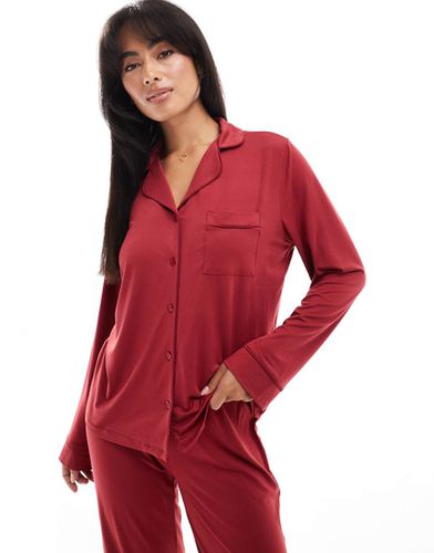 Ensemble de pyjama ultra doux en jersey avec pantalon ample et top à revers et passepoils - cerise - Loungeable - Modalova