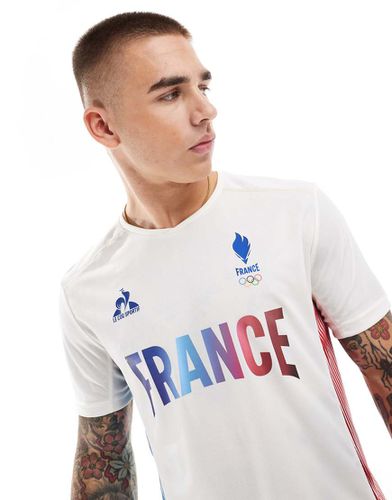 Maillot de sport à inscription Paris 2024 » - Guimauve - Le Coq Sportif - Modalova