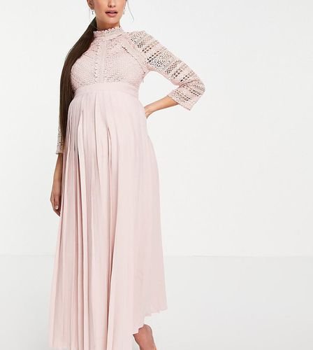 Robe longueur mollet avec détail en dentelle - Blush - Little Mistress Maternity - Modalova