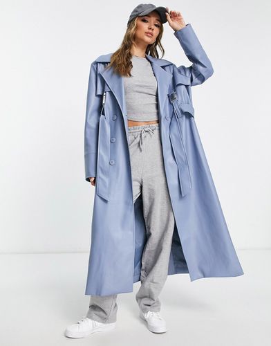 NA-KD x Angelica Blick - Trench-coat en imitation cuir - Nakd - Modalova