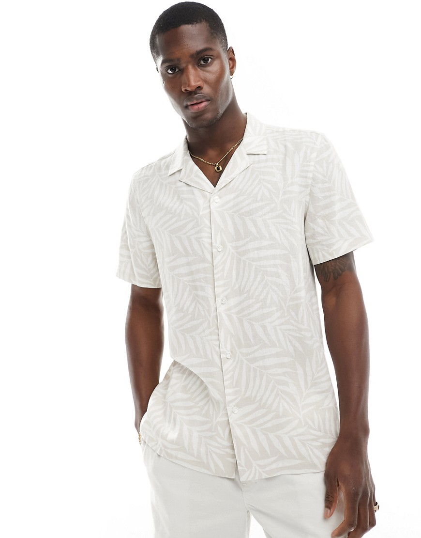 Chemise à manches courtes en lin mélangé à motif palmier - Taupe - New Look - Modalova