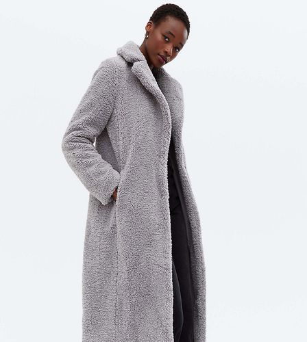 Manteau duveteux imitation peau de mouton - clair - New Look Tall - Modalova