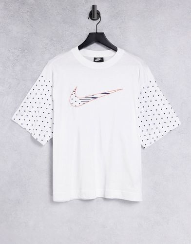 T-shirt avec manches à pois contrastantes et logo - Nike - Modalova