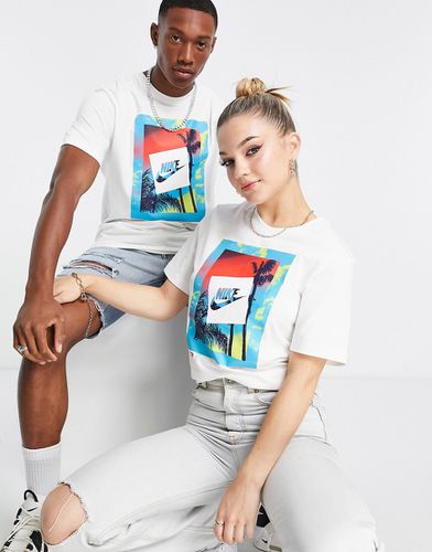 T-shirt unisexe avec imprimé palmier et vague de chaleur sur le devant - Nike - Modalova