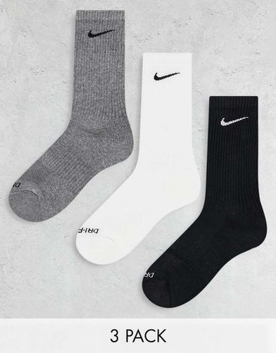 Plus - Everyday Cushioned - Lot de 3 paires de chaussettes - Blanc, gris et noir - Nike Training - Modalova