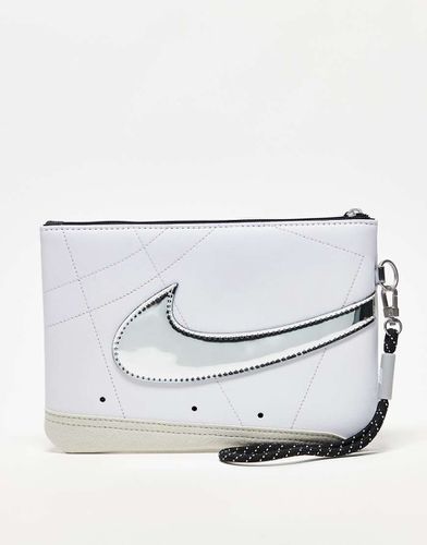 Blazer - Grande sacoche à dragonne - et argenté chromé - Nike - Modalova