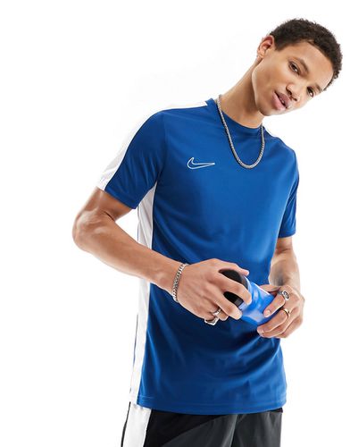 Academy - T-shirt à empiècements en tissu Dri-FIT - Nike Football - Modalova