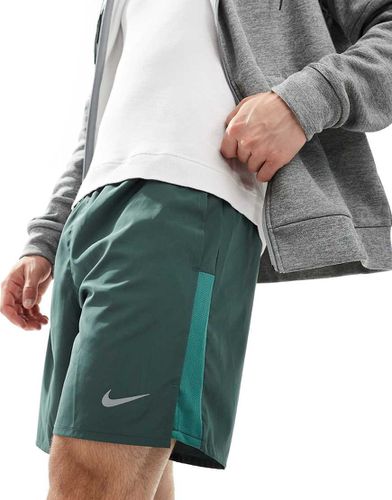 Challenger - Short 7 pouces en tissu Dri-FIT - foncé - Nike Running - Modalova