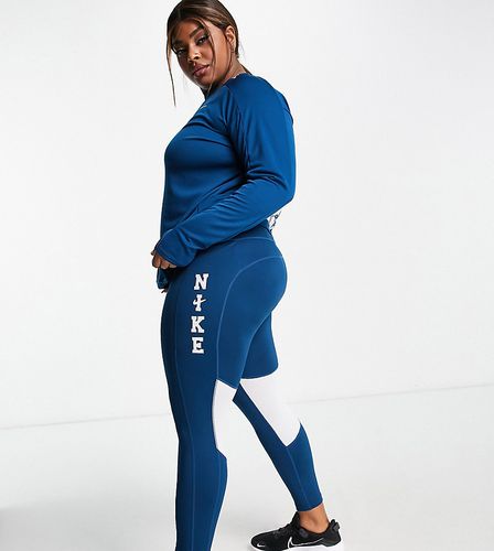 Plus - Run Fast - Legging 7/8ème à taille mi-haute avec logo virgule style universitaire - sarcelle - Nike Running - Modalova