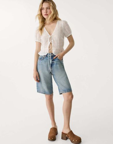 D95 - Bermuda en jean - fonc dlav - Stradivarius - Modalova